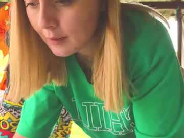 girl sassy_seasons image #4077550