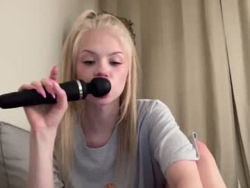 girl sonyaplush image #3875712