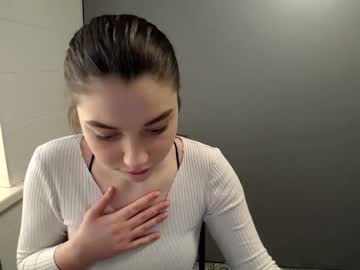 girl tellamaid_ image #3829577