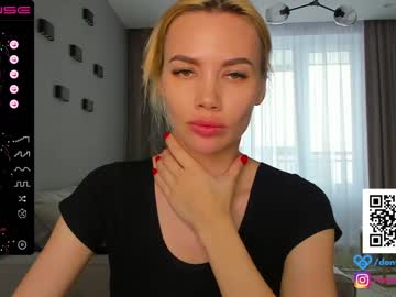 girl dontbeshybaby image #3735461