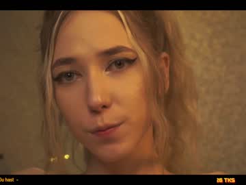 girl a_mhere image #3327999