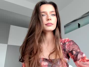 girl isia_slay image #2932738