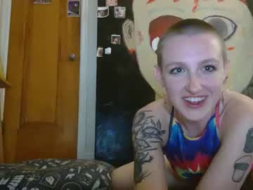 girl shavedheadgirl image #2717167