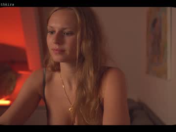 girl chillwithkira image #1745667