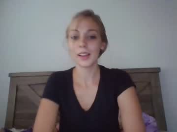 girl itwasnotaphasemom image #2806039
