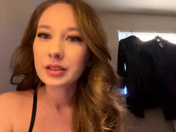 leightonleighxo naked cam