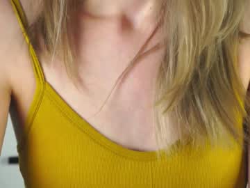girl esmeblond image #4013417
