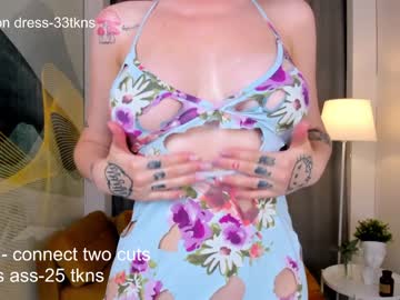 girl dinablush image #2870771