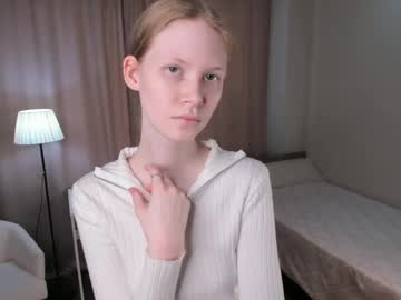 zarablumer naked cam