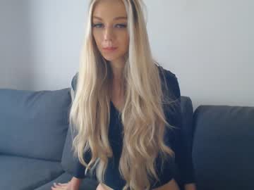 girl pervyblonde image #192964
