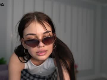 girl din_star image #1324743