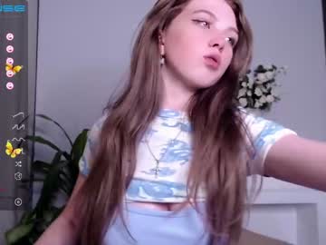 girl small_blondee image #2003696