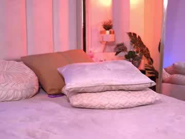 sary_hott naked cam