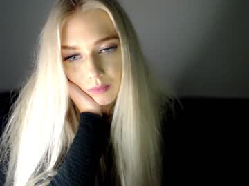 girl pervyblonde image #3193605