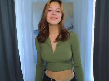 girl ottiliefloor image #4023564
