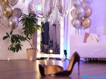 girl eva_fashionista image #3619604