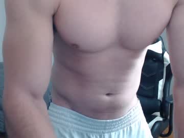 man solidmuscle1992 image #2228522