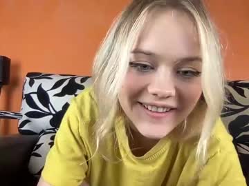 girl lily_holy image #2701045