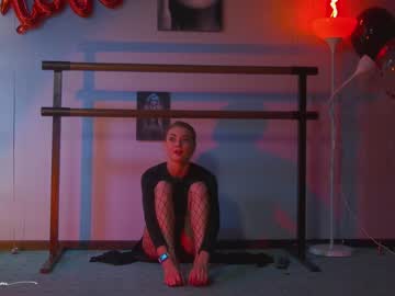 girl lettymoa image #1136669