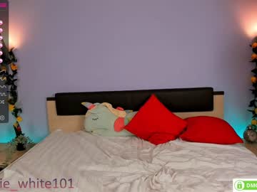 girl foxhilary image #1915853