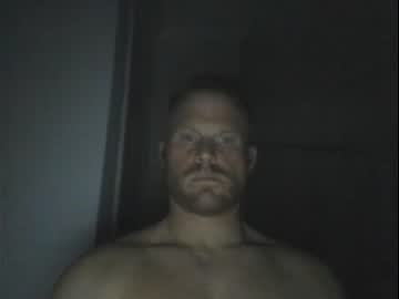 musclehung1 naked cam