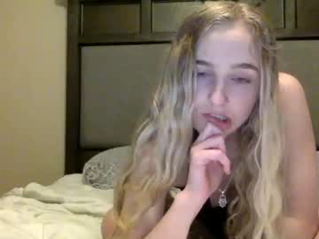 girl peachezzs image #1203063