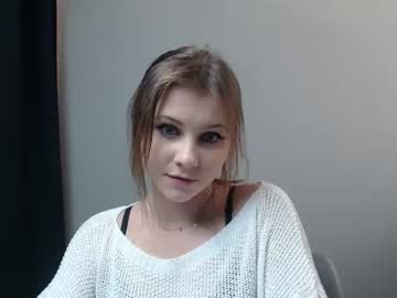 girl relax_nina image #178917