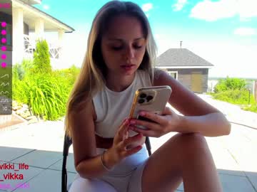 girl misss_vikki image #2059258