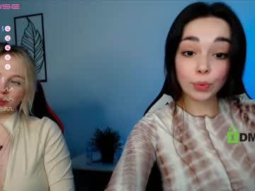 lol_moore naked cam