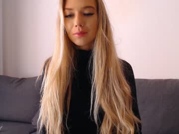 girl pervyblonde image #1225540