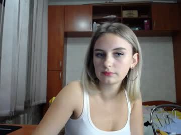girl melena_shy image #116830