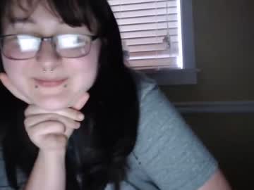 laneyburgundy naked cam