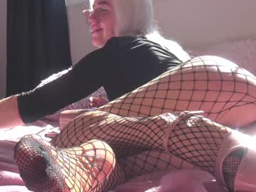 girl xtina__ image #2854300