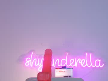 girl shycinderella image #825810