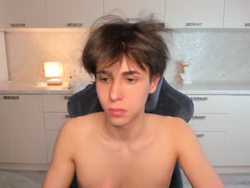 kevin_fanee naked cam