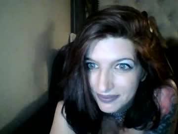 esme_charm naked cam