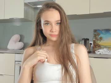 girl miaaperry image #3781014