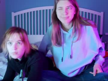 ella_glam naked cam