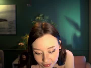 girl ella_knockers_xl image #1267954