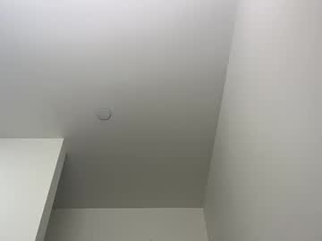 emabluee2 naked cam