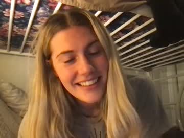 girl bambis_honeypot image #836970