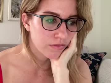 girl bekalikesit image #3232315