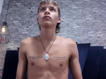 mono_blonde naked cam