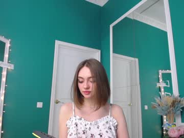 girl adelewilson__ image #1340930