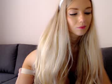 girl pervyblonde image #1973135