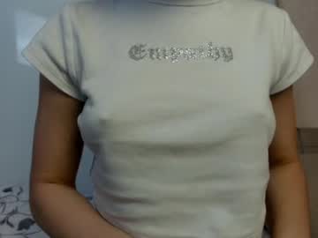 girl so_big_boobs image #966579