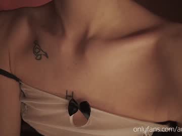girl auddicted image #701268