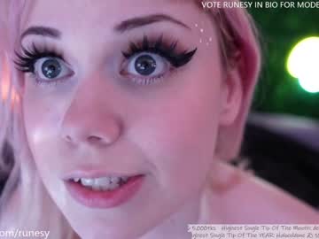 girl runesy image #2617541
