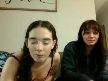 stevieeebaby naked cam