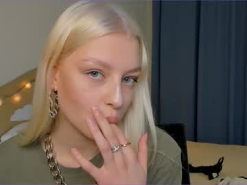 girl icyprincesss image #57579